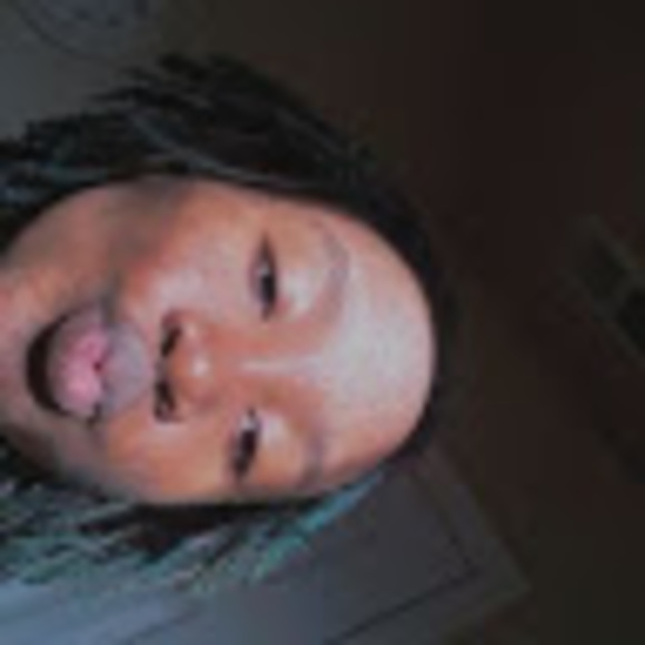 Meet your Posher, Michelle - Picture 1 of 1